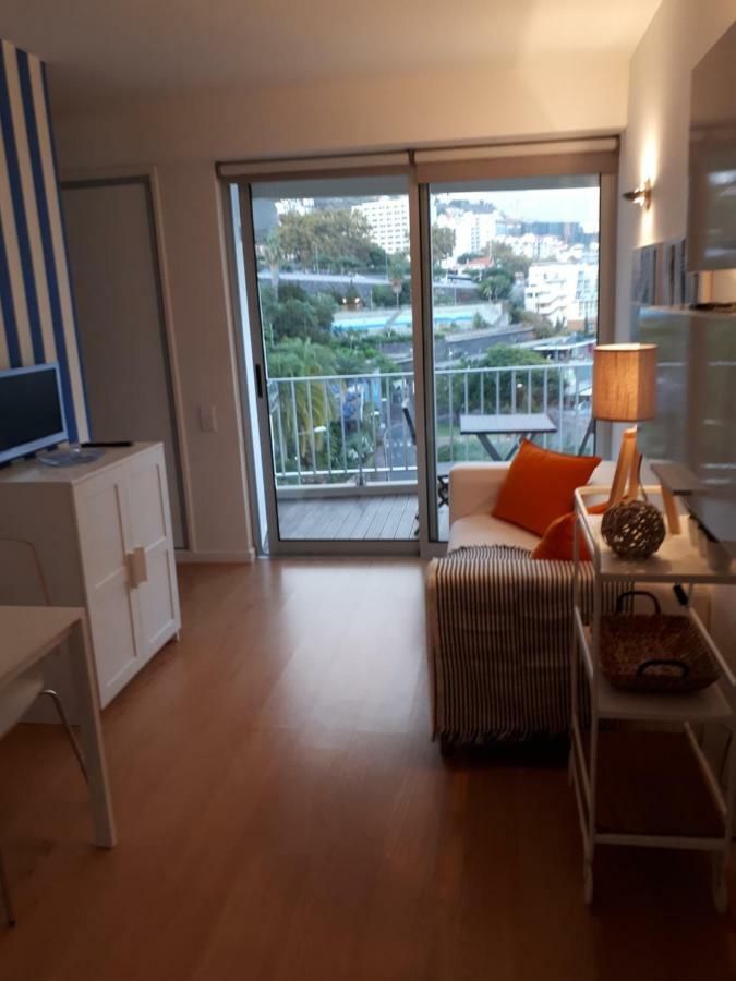 Apartamento Vista Mar E Piscina فونشال المظهر الخارجي الصورة